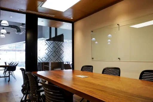 Sala de juntas - Plaza Lúa